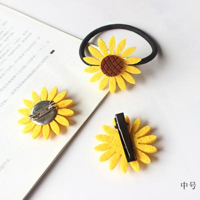 China Fashionable 2021 new style wholesale hot flower hair accessories pure fresh pure small sunflower hair clip for sale