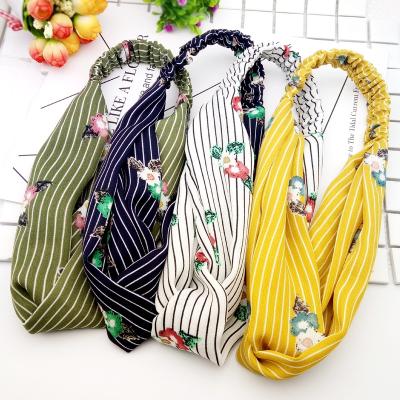 China Fashionable new style hot wholesale hit 2021 sidewall cross soft tightness printed stripe knotting headband for sale