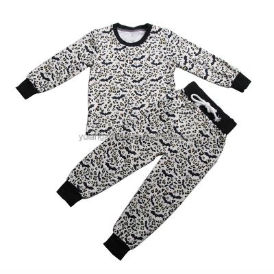 China Cute Comfortable New Arrival Leopard Pattern Christmas Long Sleeve Casual Popular Baby Kids Two Piece Set Clothing Sets for sale