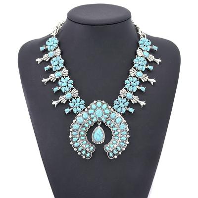 China Turquoise European Bohemian Flower Style BOHEMIA Fashion Alloy Pendant Necklace for sale