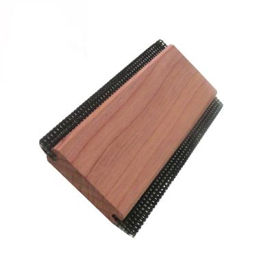 China Factory Manual Logo Wood Sweater Comb Goat Custom Made Wholesale Pilling Removing Cashmere Wood Comb for sale