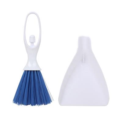 China Factory Wholesale Car Detailing Cleaning 2 in 1 Car Interior Detailing Brush Dust Brush Cleaner Air Condintioner Brush for sale