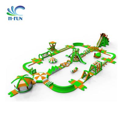 中国 Heavy duty inflatable water park inflatable water floating obstacle course 販売のため