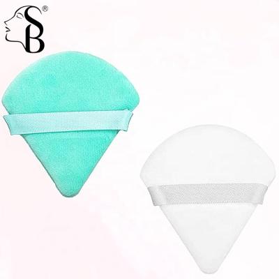 China Soft sponge sponge material fan shape makeup puff with sliver powder puff triangle logo custom face puff green pink for sale