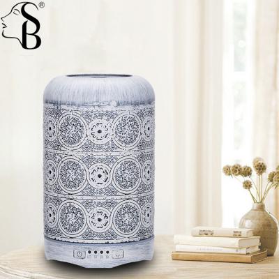 China Multifunctional Household Oil Diffusers Vintage Metal Essential Oil Diffuser 7 Color Changing Light Cool Mist Humidifier for sale