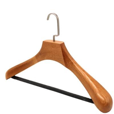 China Wholesale Luxury Wooden Hotel Hangers Suit Hangers Wooden Hanger Eco-friendly Material for sale