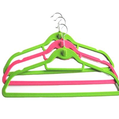 China Eco-friendly soft touch velvet material green magic non-slip hangers for hangers velvet China factory for sale