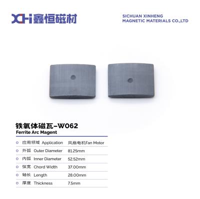 Cina Magnete permanente ferrite sinterizzato ad alta temperatura ISO9001 per motori di ventilatori W062 in vendita