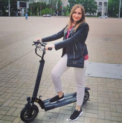 China Eu unisex warehouse free drop shipping adult electric scooter in europe kugoo M4 pro escooter for sale