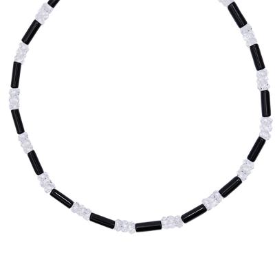 China Comfort Fit Simple And Versatile White Crystal Black Crystal Sterling Silver Necklace Necklace for sale