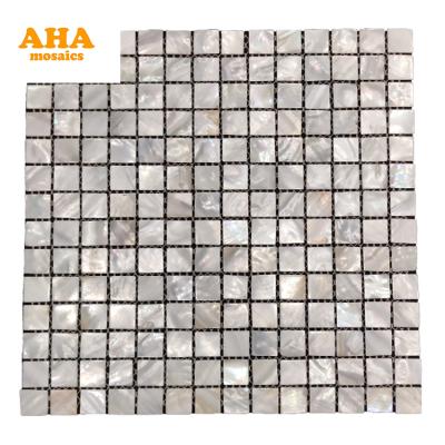 China Hot Selling Fashion Natural Shell Mosaic Tile For Bathroom Wall Shell Mosaic Bathroom Set Peel and Stick for sale