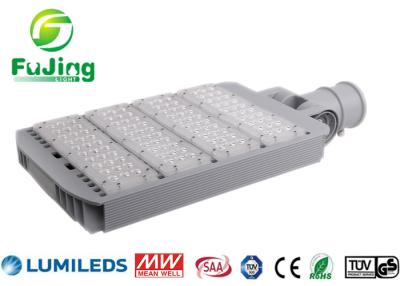 China Solar Powered LED Parking Lot Pole Lights150W 100 - 305 V AC High Brightness for sale