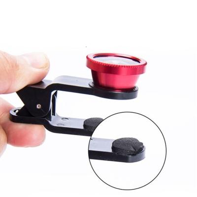 China Multi-Functional 3in1 Fish Clip Zoom Universal Smartphone Camera Wide Angle Fish Lens For Mobile Phone for sale