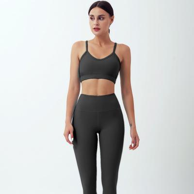 China New Style Breathable Women's Backless Bra And Slim Fit Leggings In Set 2 Ocs Sports Set for sale