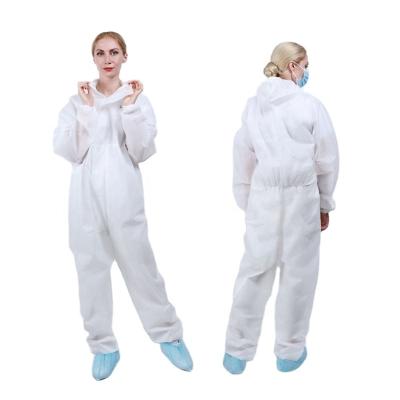 China New Design Breathable Emergency Medical Antistatic Isolation Sanitary Gown for sale