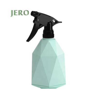 China High Effective 600ML Household Cleaners And Disinfectants Diamond Pattern Plants Flowers Water Spray Reusable Plastic Bottles For Garden for sale