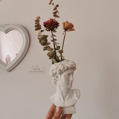 China Creative Human Head Resin David Flower Vase Room Decor Nordic Vase Home Decor Minimalist W&G Style Portrait Flower Vases Room Decor for sale