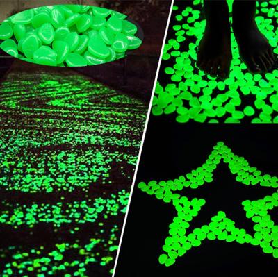 China 25/50pcs Minimalist Glow in the Dark Garden Pebbles Glow Stones Rocks for Walkways Garden Path Patio Lawn Garden Yard Decor Luminous Stones for sale