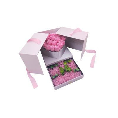 China Luxury Recycled Materials Cardboard Paper Gift Box For Flower Packaging for sale