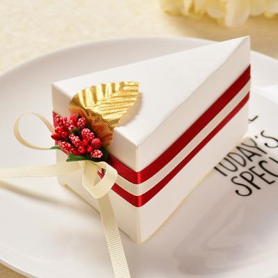 China Recycled Materials Foldable Folding Cake Shaped Sweet Chocolate Escrow Paper Gift Box Packaging Box for sale