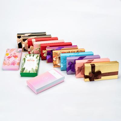 China Recycled Materials Luxury Present Gift Packaging Box For Wedding Chocolate With Bowknot for sale