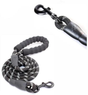 China Sustainable Manufacturer High Quality Designer Dog Leash Rope Dog Leash Durable Pet for sale