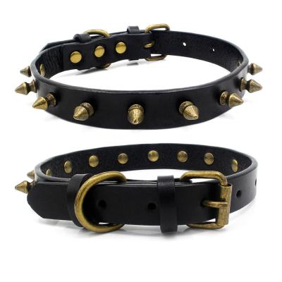 China Reflective Leather Collar Rivet Pet Collar Anti-bite Spike Bronze Dog Collar for sale