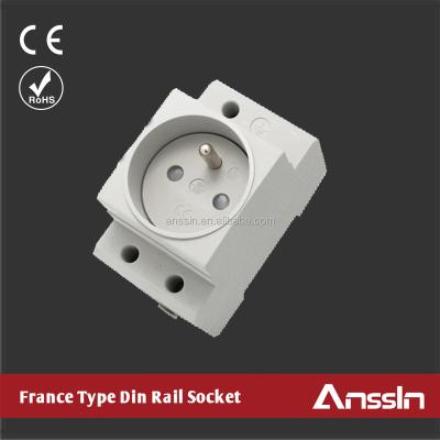 China Industrial Color Customized Din Rail Mount 16A 250V French Socket for sale