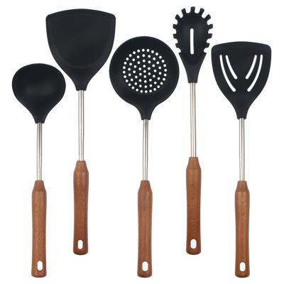 China Sustainable Kitchen Tools Accessories Utensils Set Heat Resistant Silicone Kitchenware Set Wooden Handle Kitchen Cookware Set for sale