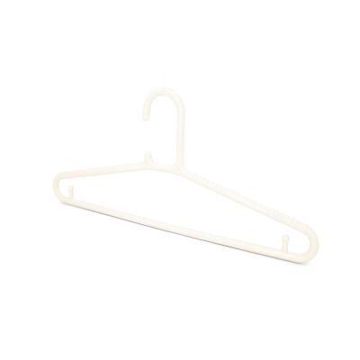 China Best Seller Modern Wholesale Free Samples Cheap Price Clothes Stretch Plastic Hanger for sale