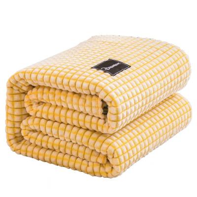 China Anti-static hot seller stylish and comfortable blankets for bedding with wholesales flannel blanket for sale