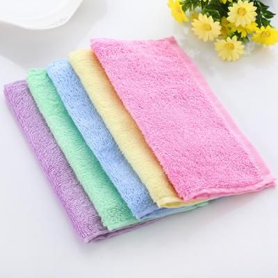 China Viable Reusable Daily Kitchen Dish Towel Kitchen Towel Nonwoven Dish Towels Rolls Custom Dish Towels for sale