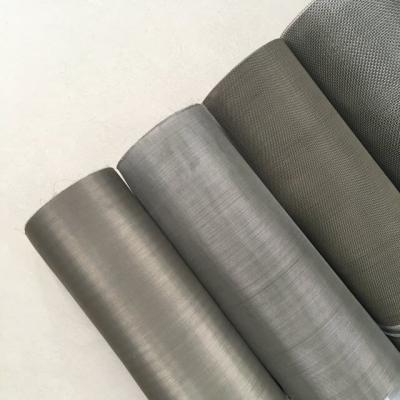 China Corrosion Resistance Stainless Steel Mesh 300 Micron Roll for sale