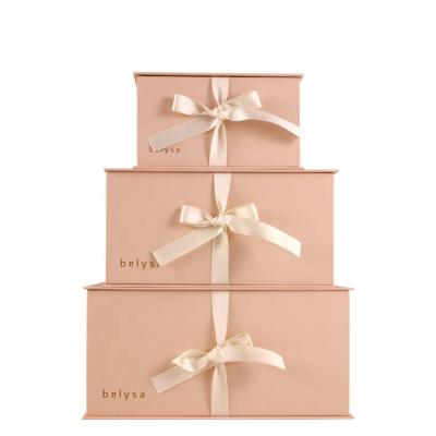 China Recyclable high quality luxury custom cholyn low price foldable packaging box large gift box with ribbon for sale