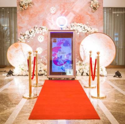 China 55 / 65 Inch Movable Magic Mirror Photo Booth For Weddings And Parties for sale