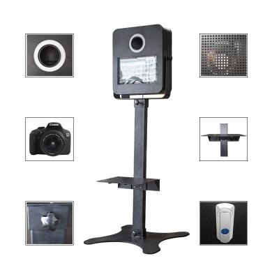 China Selfie 360 Magic Mirror Photo Booth Machine With 15.6 Inch Touch Screen for sale