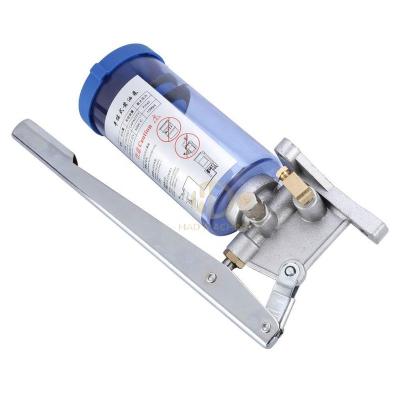 China HANDE Factory Direct Sale 6mm Outlet 500CC 800CC Manual Lubrication Pump of Automotive Industry for Central Lubrication System for sale