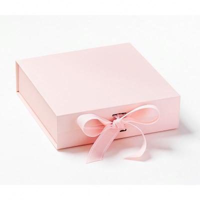 China Recycled Materials Custom Cardboard Black Pink White Clean Packing Box Logo Ribbon Small Magnetic Gift Box For Cosmetics Jewelry Necklace for sale