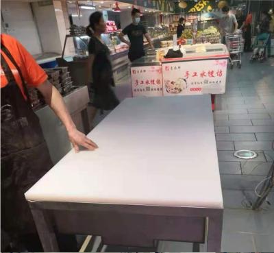 China Large Sustainable Professional Commercial Industrial Meat Plastic Polyethylene Cutting Board Table for sale