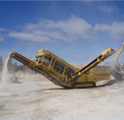 China Stone Crushing Limestone, Basalt, River Pebbles Used Mobile Rock Crusher for sale