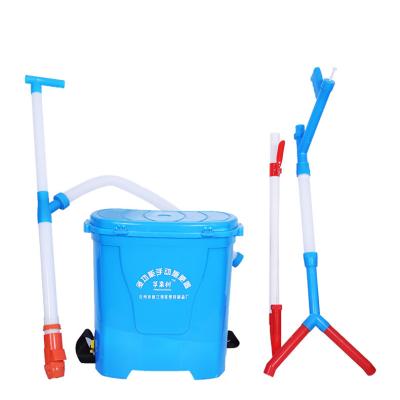 China Custom Factory Price Factory Price High Yield Garden Tool Portable High Quality Green Spreader Fertilizer Applicator for sale