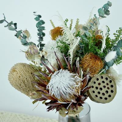 China Modern Design High Quality Luxury Dried Flowers Home Department Flower Craft Decorations Accessories Dried Flowers And Plants Bouquet for sale