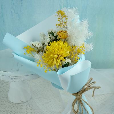 China Manufacturer High Quality Dried Flowers Supply Souvenir Gift Package Personalized Gifts Dried Flowers and Plants Bouquet Arrangement for sale