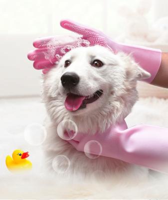 Cina Guanti da massaggio Bagno Pulizia per cani Lavatorio Strumento da bagno Shampoo pettine a mano Silicone spazzola per animali domestici in vendita