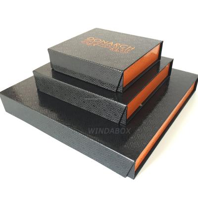 China Recycled Materials Customized High Quality Printing Clamshell Cardboard Product Packaging Flip Clamshell Cardboard Cardboard for sale