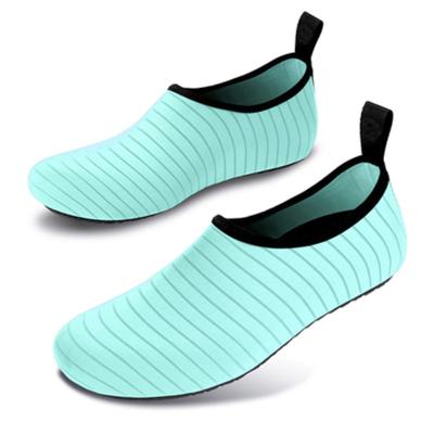 China Men's And Women's Beach Socks Durable Swimming Snorkeling Shoes Set Diving Socks Swimming Socks Set Slip for sale