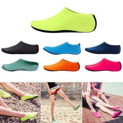 China Durable Men Women Water Shoes Swimming Socks Summer Print Color Aqua Beach Sneakers Sea Socks Slippers for Men and Women for sale