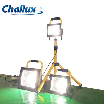 China Outdoor Portable Garden Wire Working 3M Cables COB Inspection Tripod Light Stand 110v 220v Led Work Light for sale