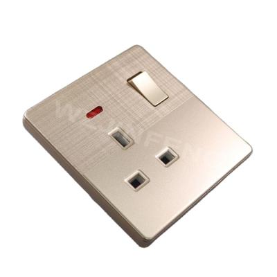 China Hardware Shop 13A Electrical Switches And Sockets Residential / General Purpose Socket Switch for sale