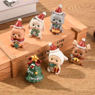 China Mini Resin Christmas Ornament 2021 New Design Toy Santa Claus Christmas Figurine Animal Elk Christmast Child Ornament for sale